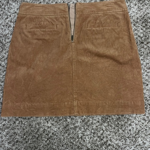 Skirt - Picture 5 of 6